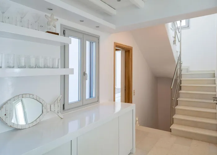 Willa Sunsenses Ariadne Piso Livadi